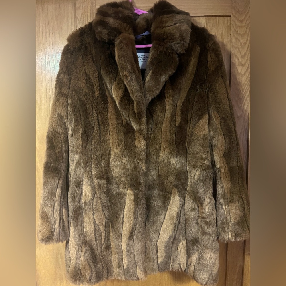 Abercrombie & Fitch Brown Faux Fur Pea Coat